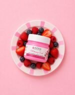 Nina Milano Whitening Scrub